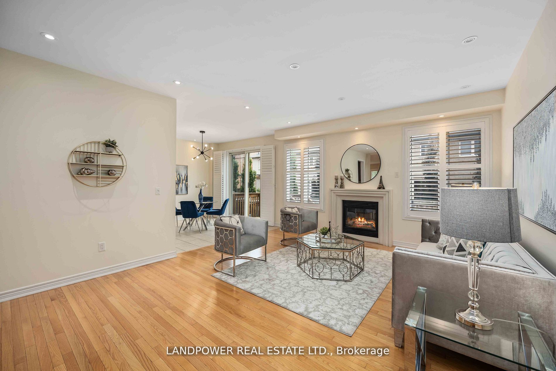48 Farmhouse Cres