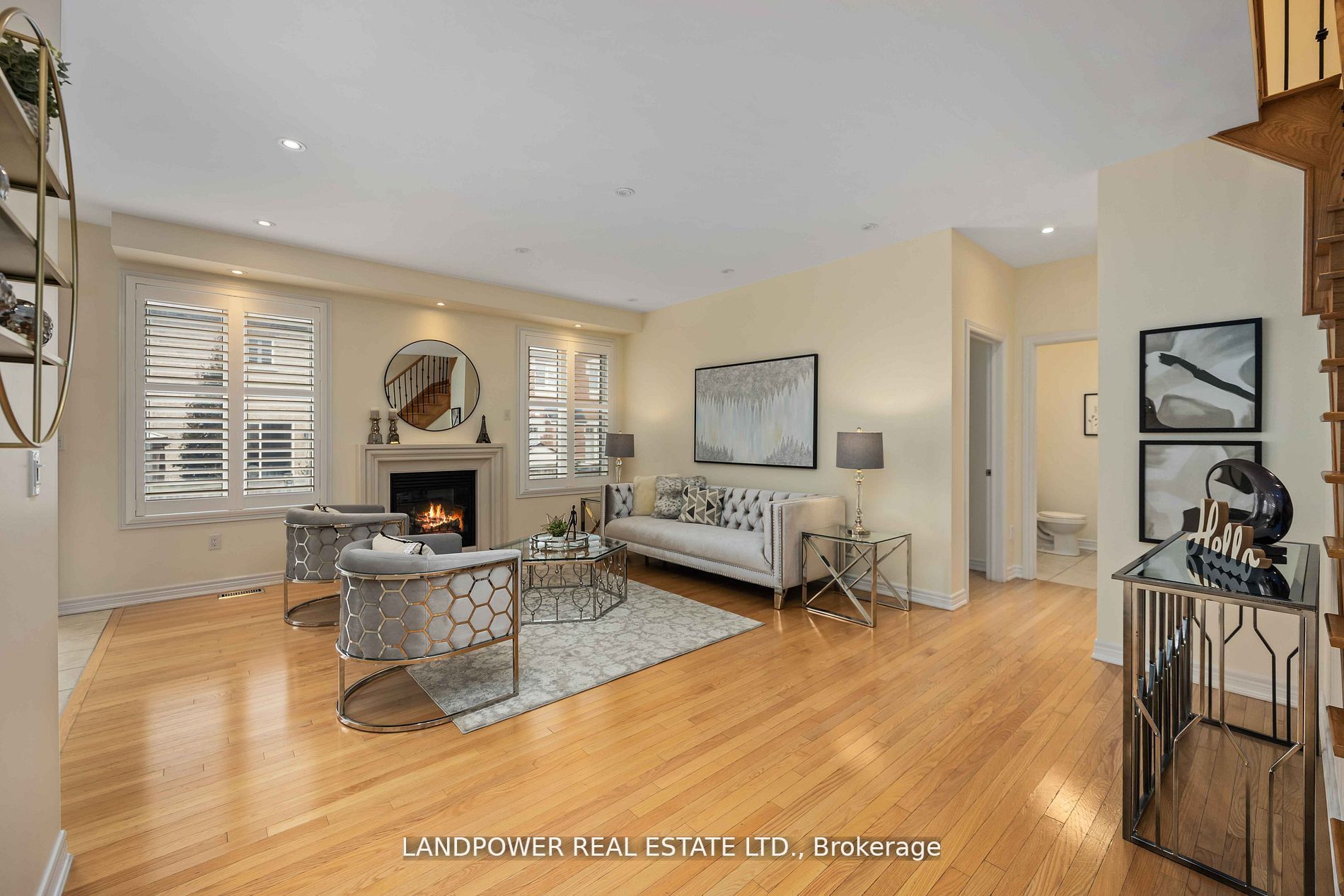 48 Farmhouse Cres