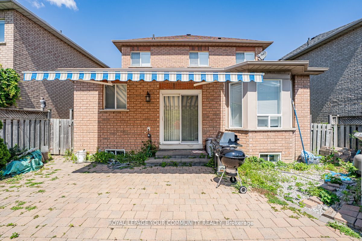 85 Ledge Rock Dr