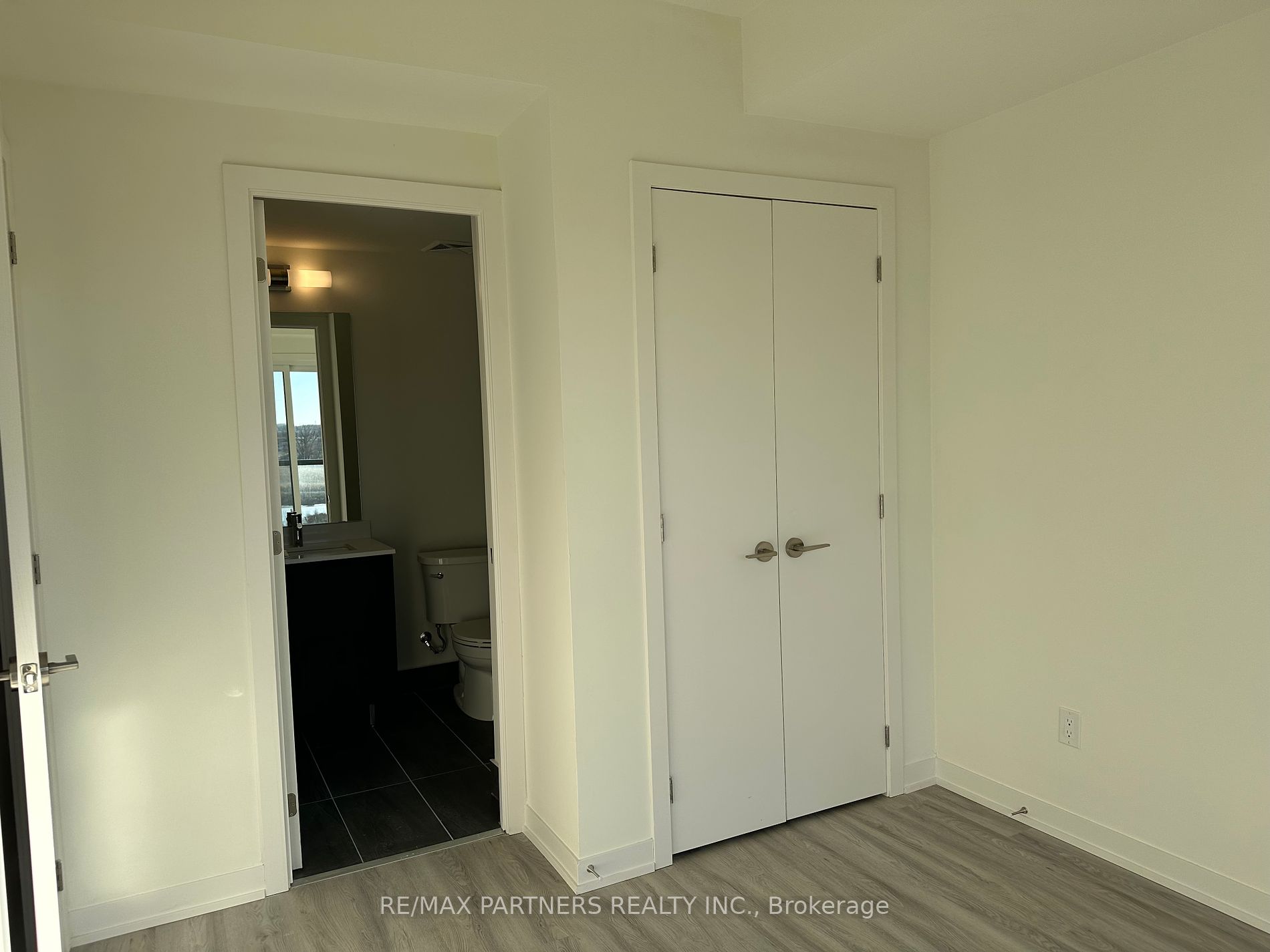 6 Steckley House Lane, #311