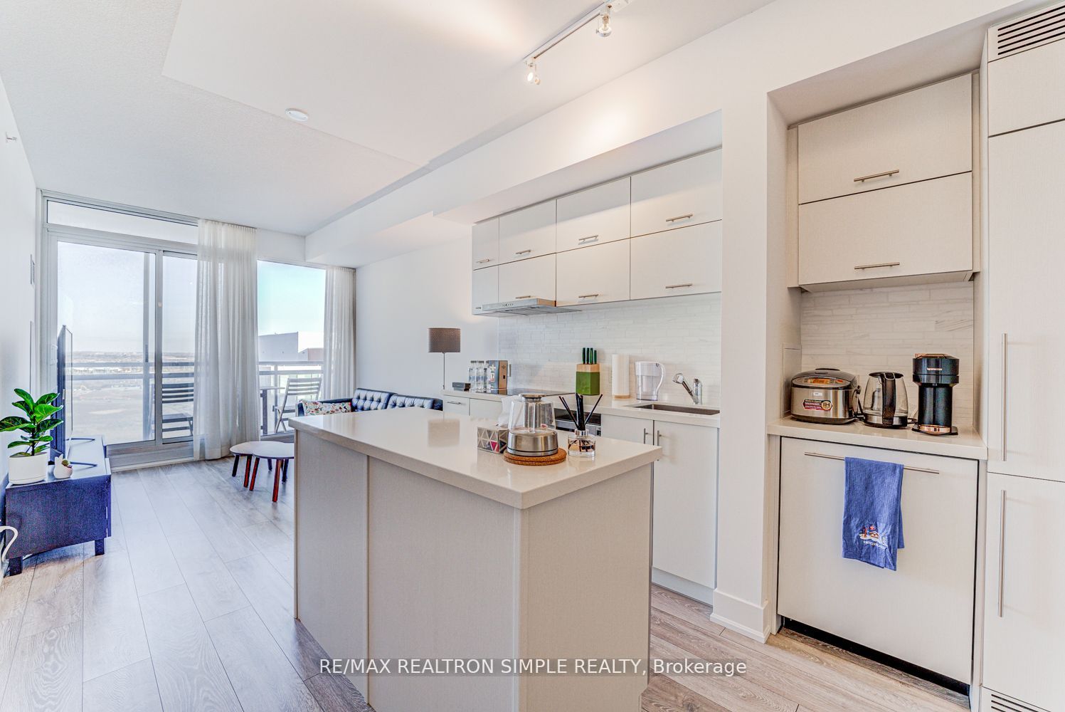 8081 Birchmount Road, #1515