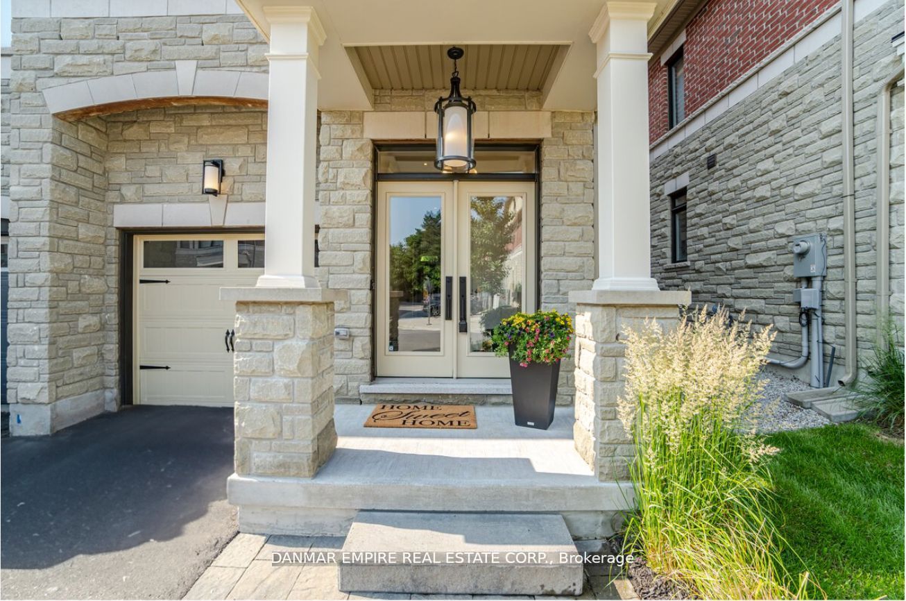 31 Hiawatha Court