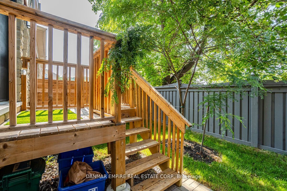 31 Hiawatha Court