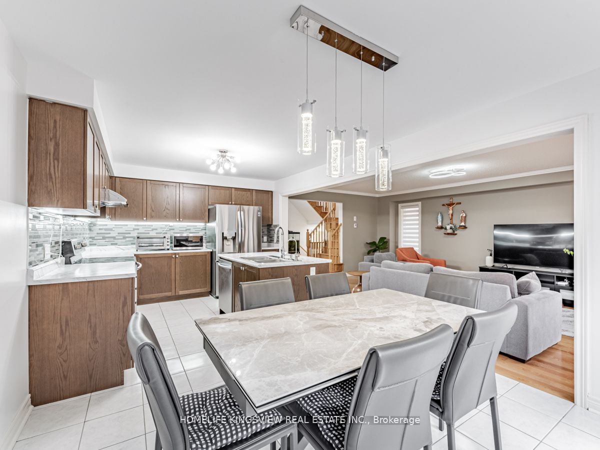 87 Willoughby Way