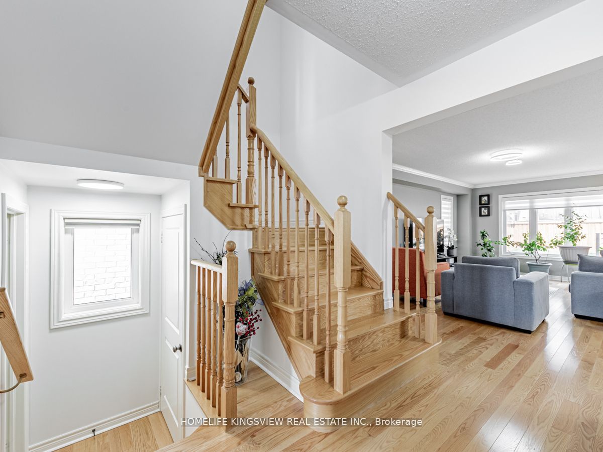 87 Willoughby Way