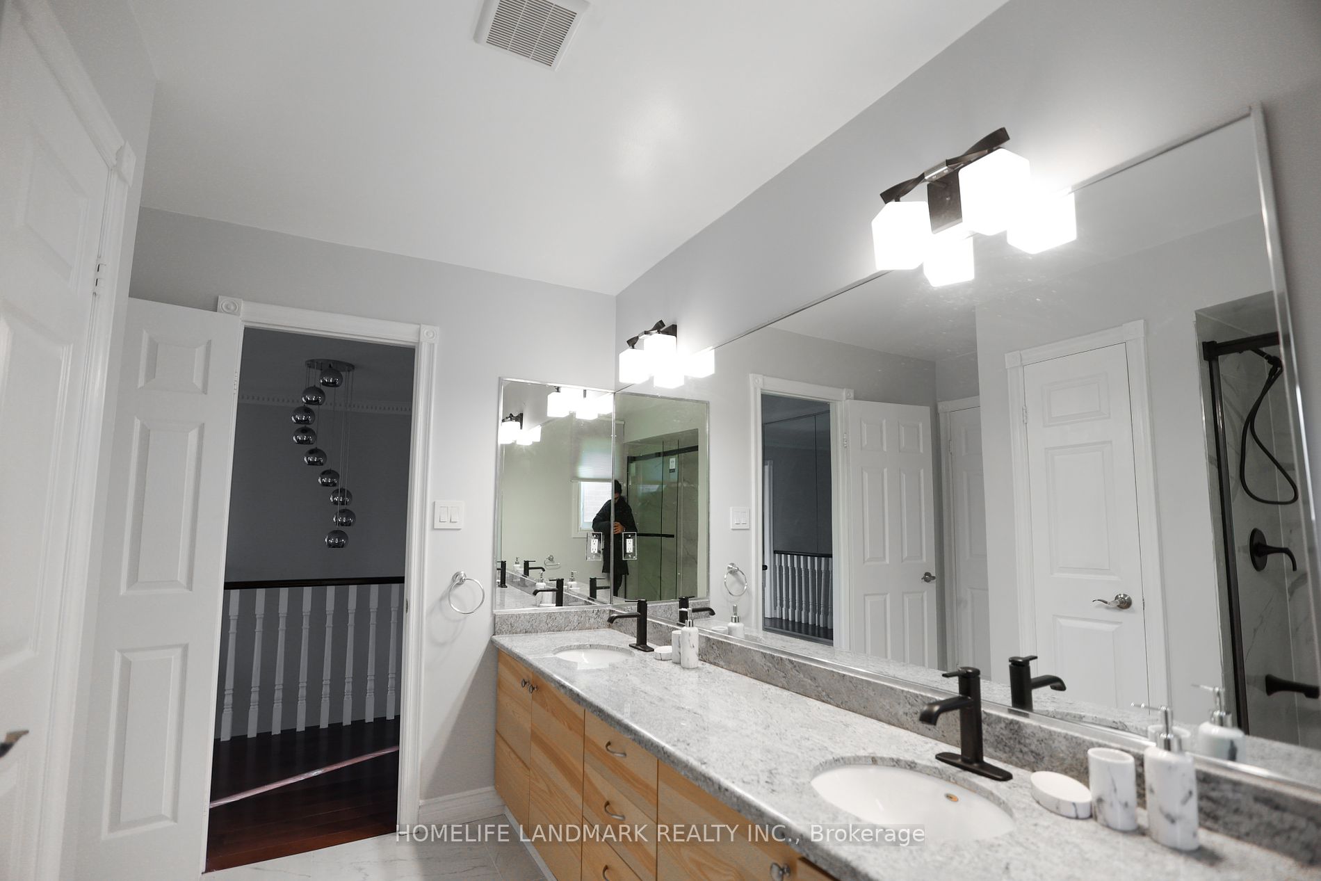 75 Somerset Cres