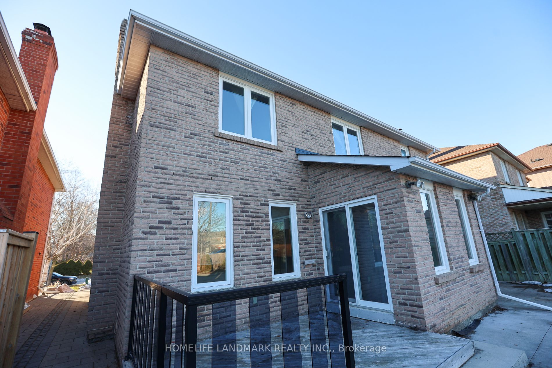 75 Somerset Cres