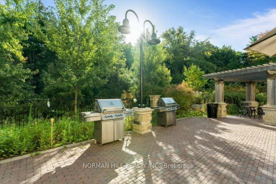 9909 Pine Valley Drive, #402