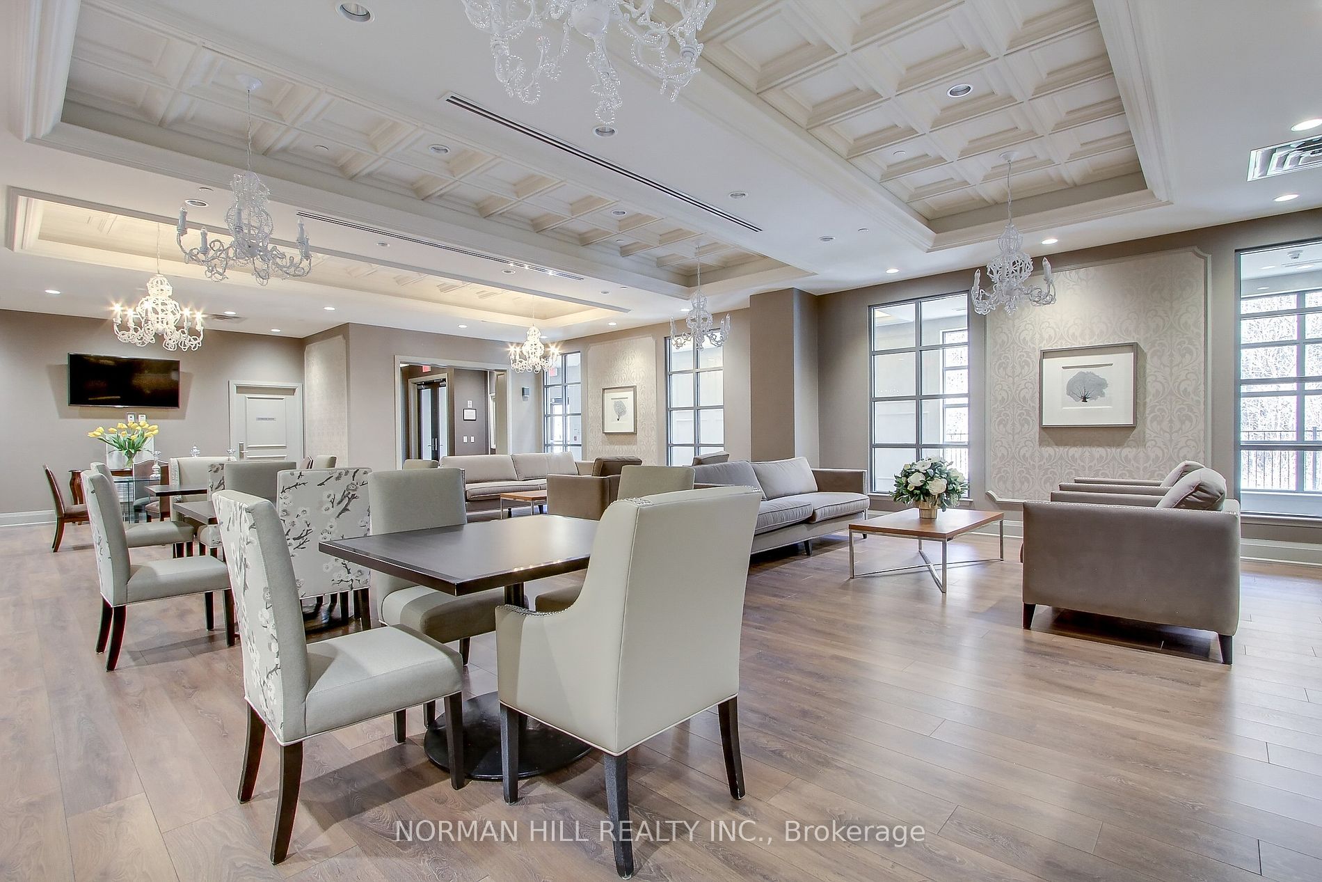 9909 Pine Valley Drive, #402