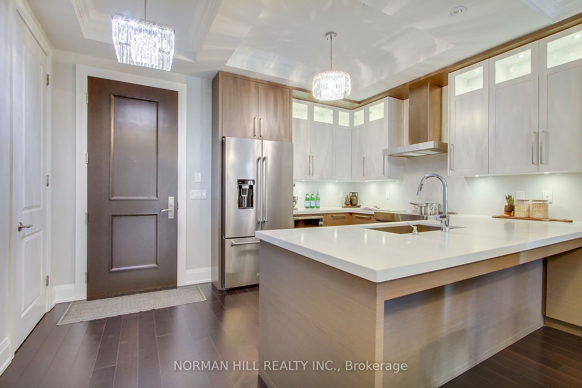 9909 Pine Valley Drive, #402