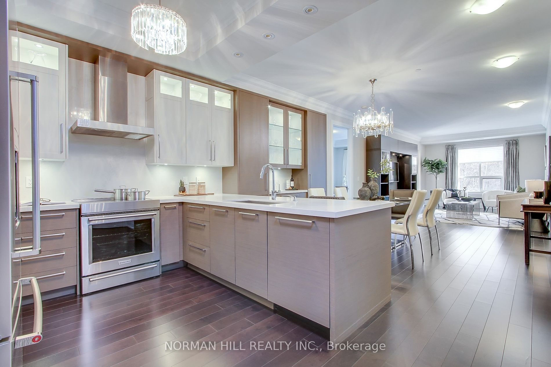 9909 Pine Valley Drive, #402
