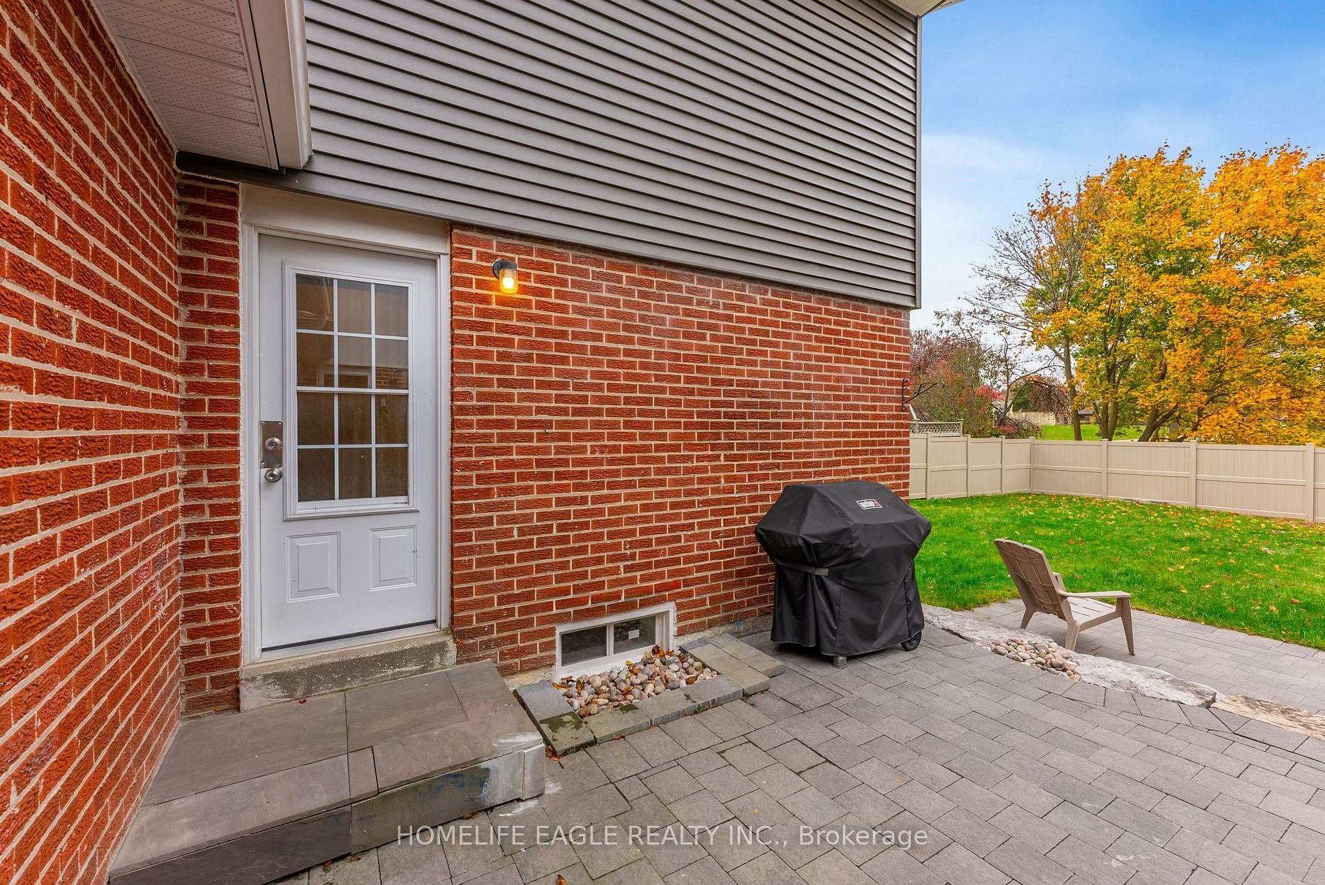 233 Hodgson Drive
