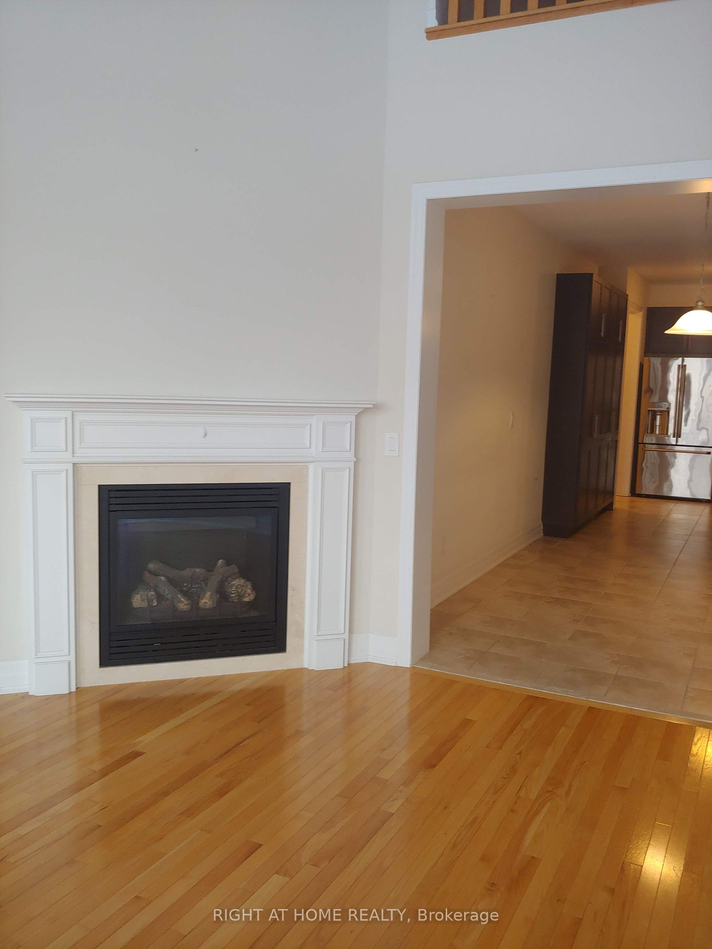 93 Alex Campbell Cres