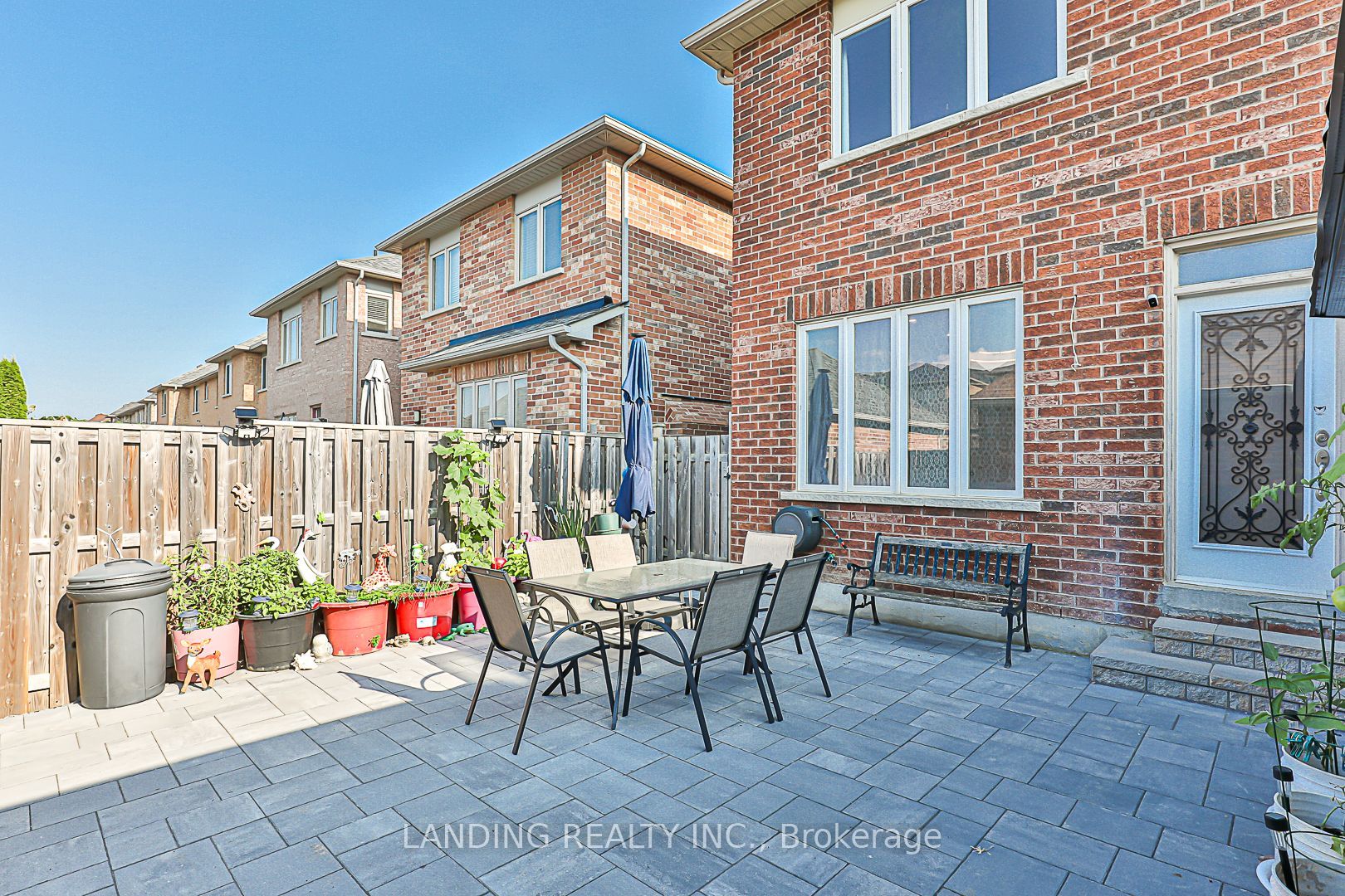 36 Richard Daley Dr