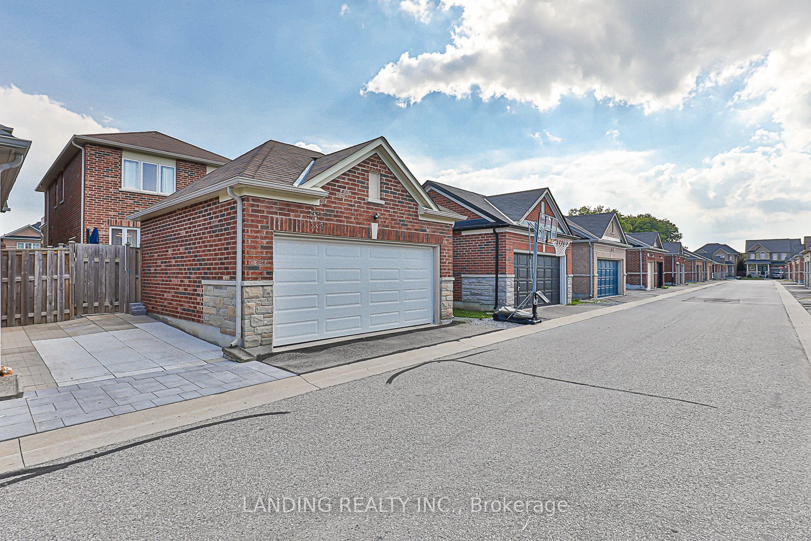 36 Richard Daley Dr