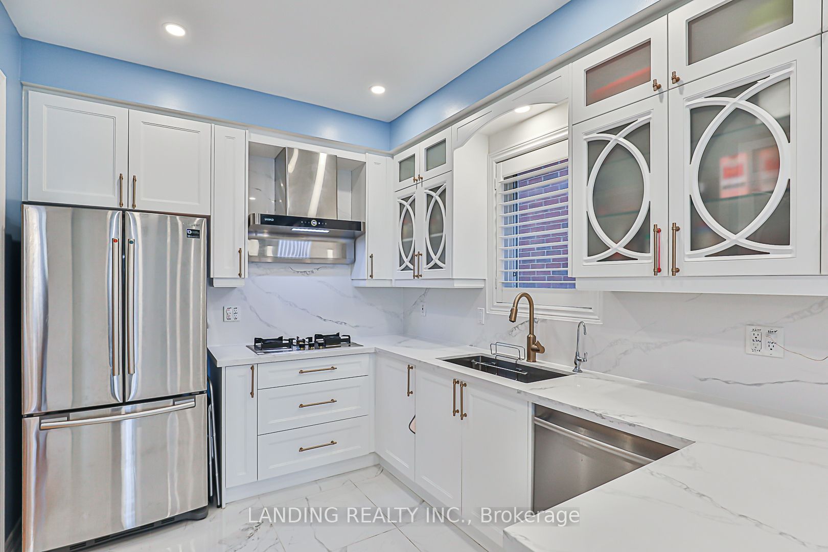 36 Richard Daley Dr