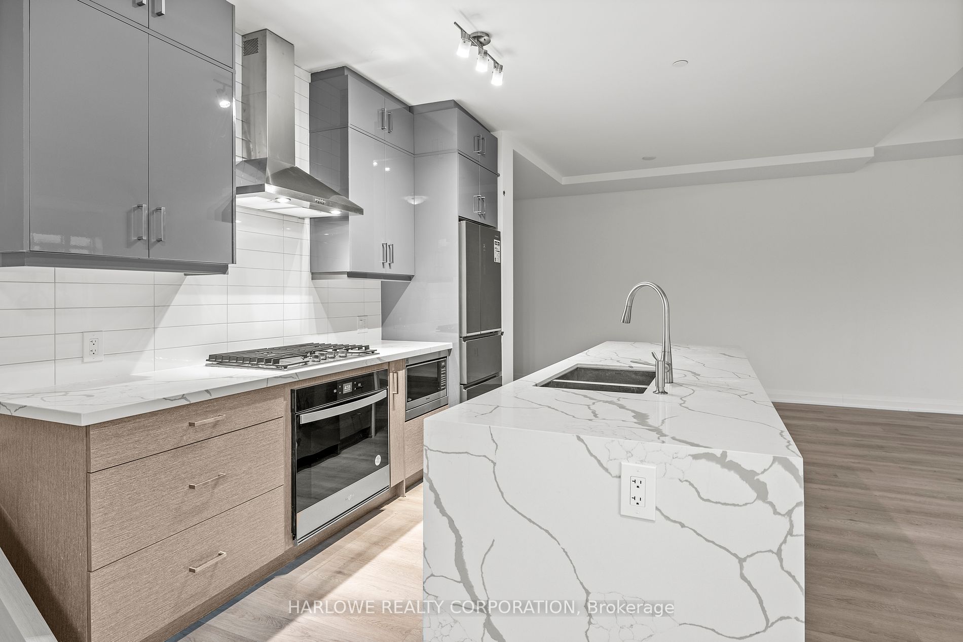 11782 Ninth Line, #101 A