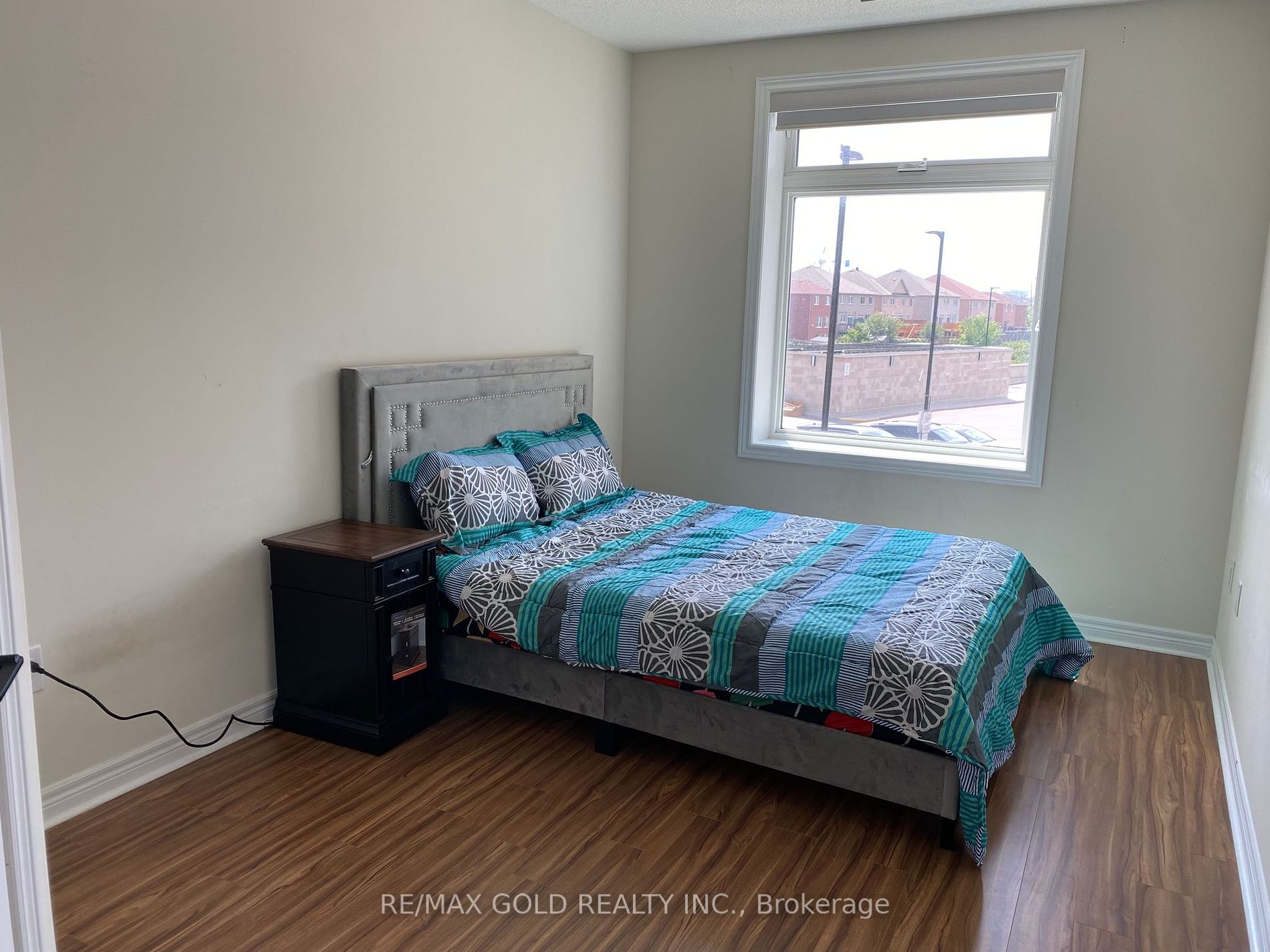 39 New Delhi Drive, #209