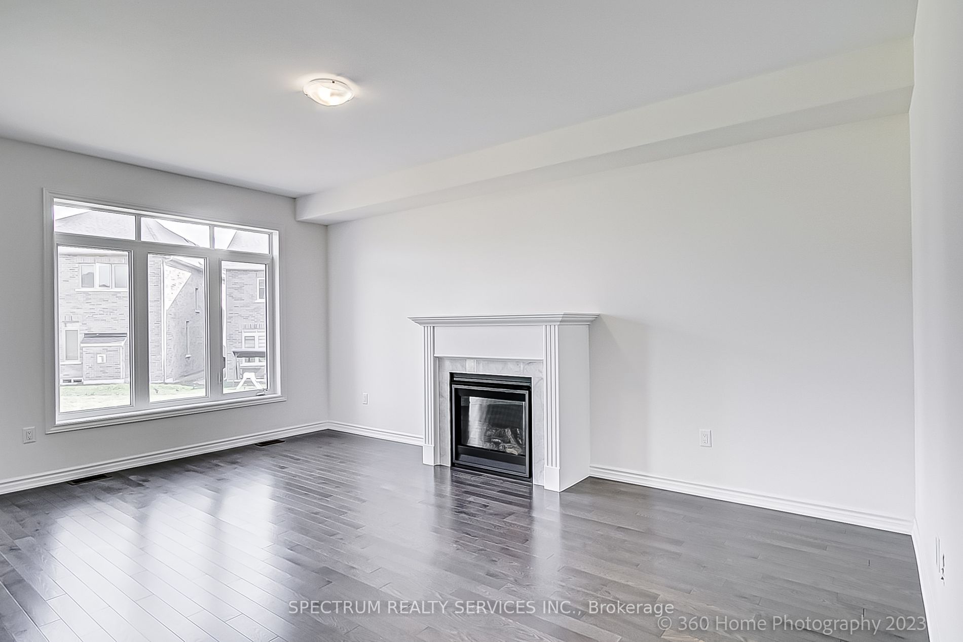 2175 Grainger Loop