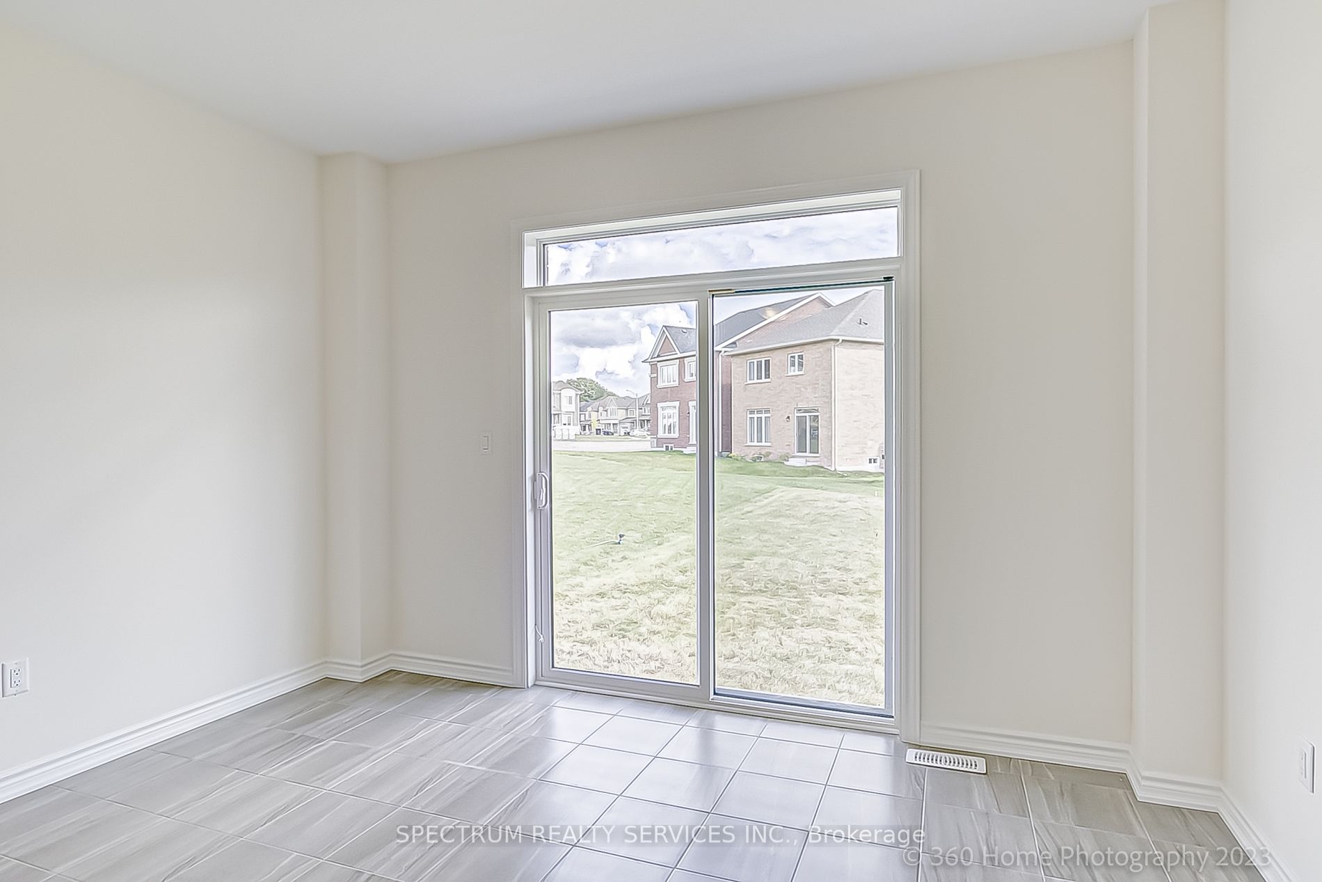 2175 Grainger Loop