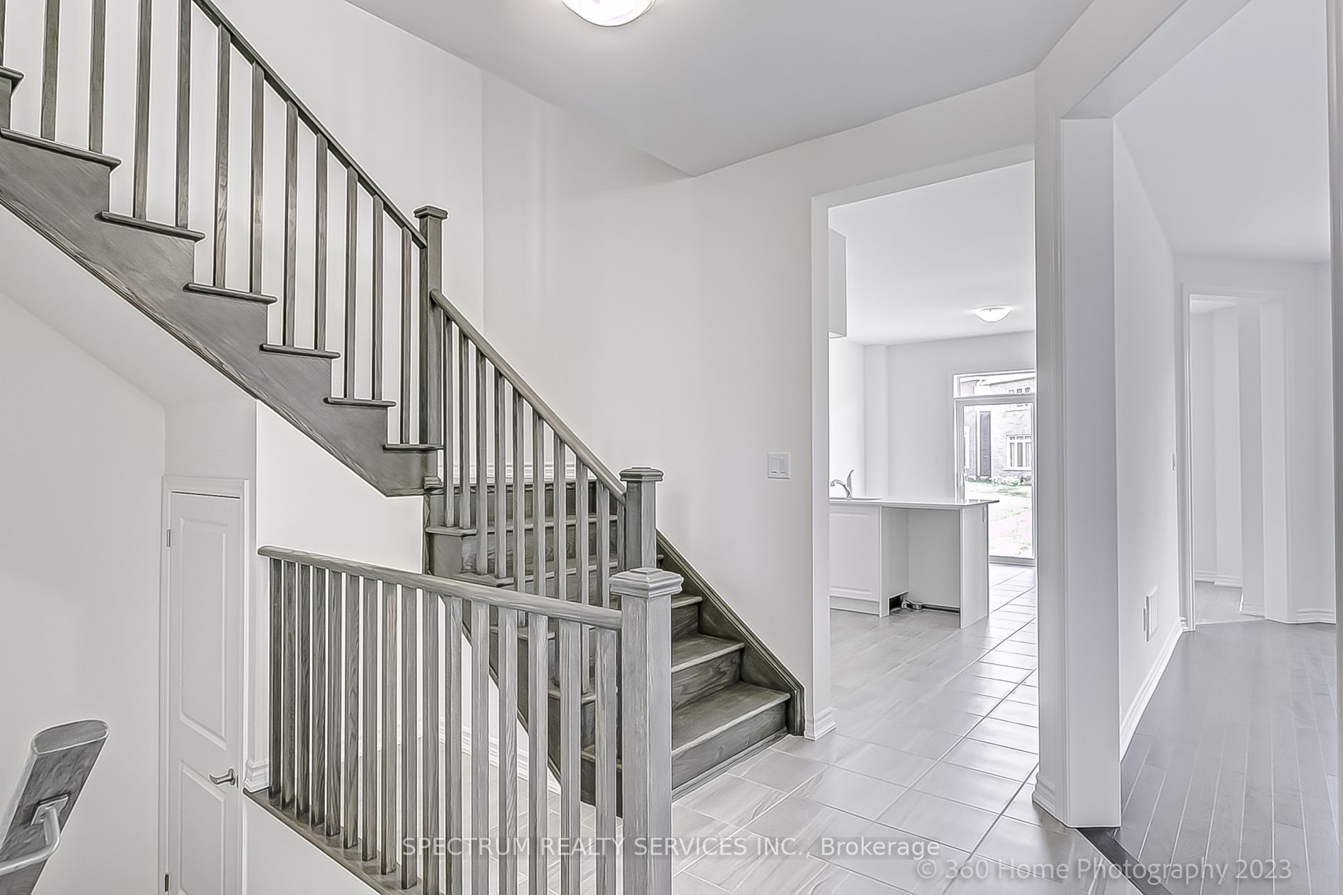 2175 Grainger Loop
