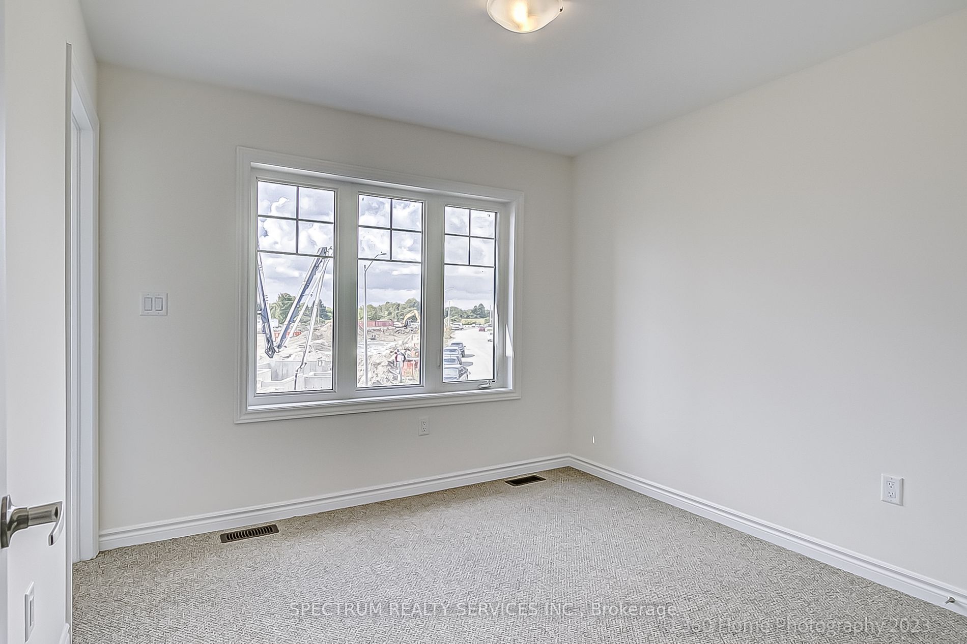 2175 Grainger Loop
