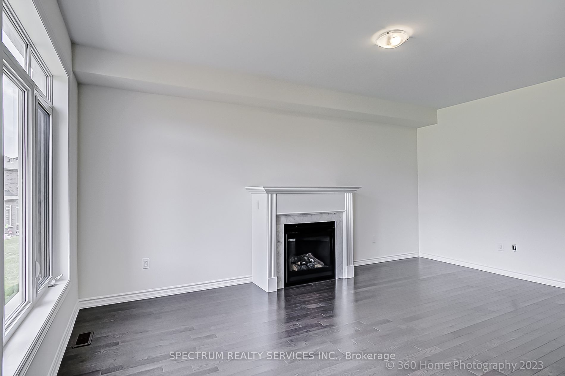 2175 Grainger Loop
