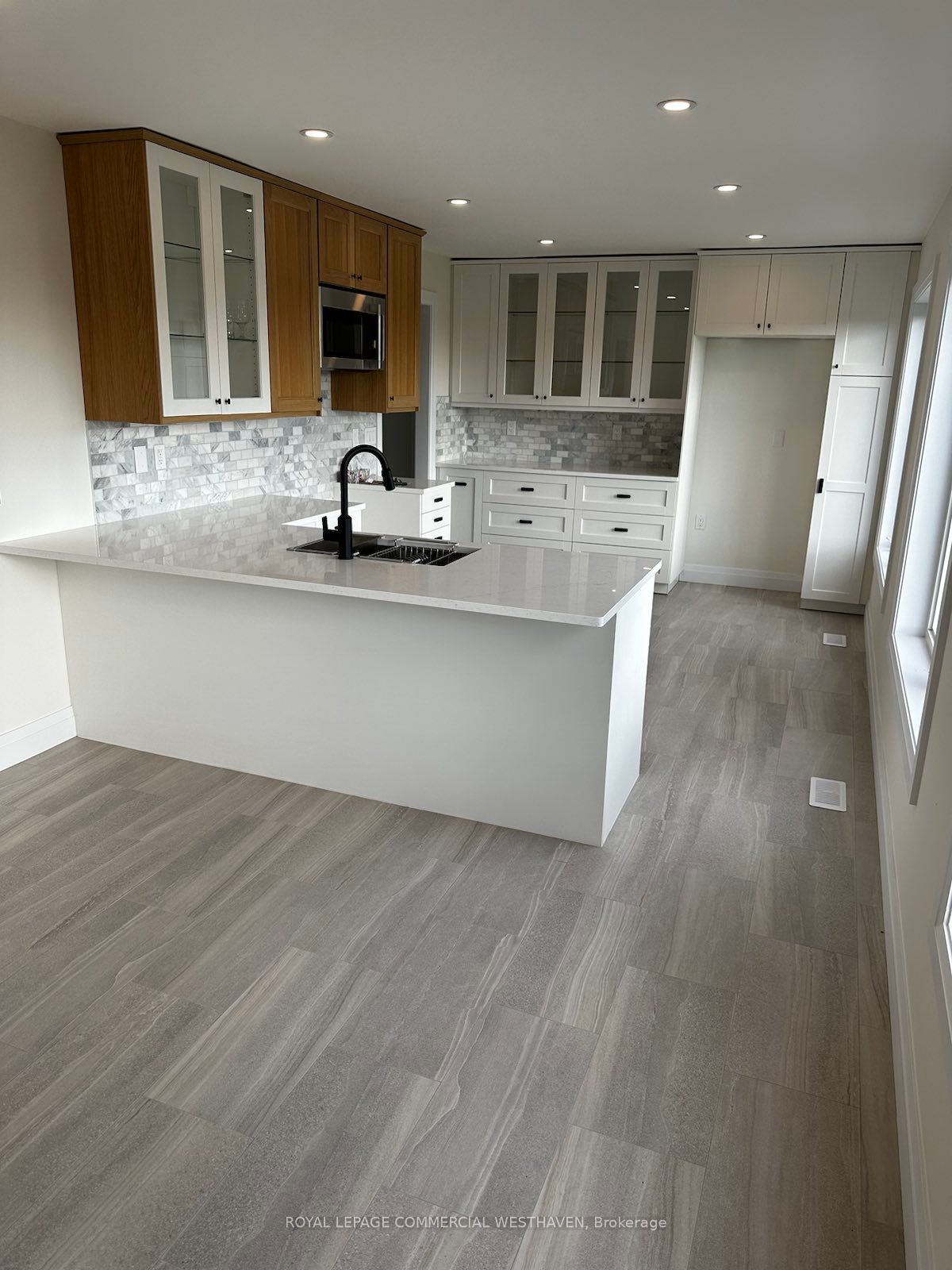 31 Bagshaw Cres