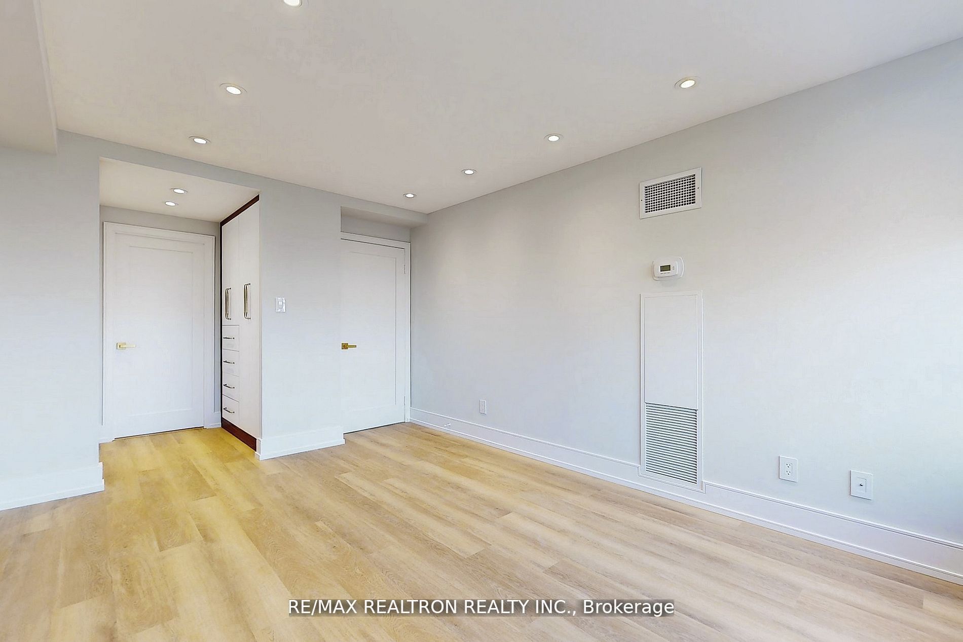 120 Promenade Circle, #609