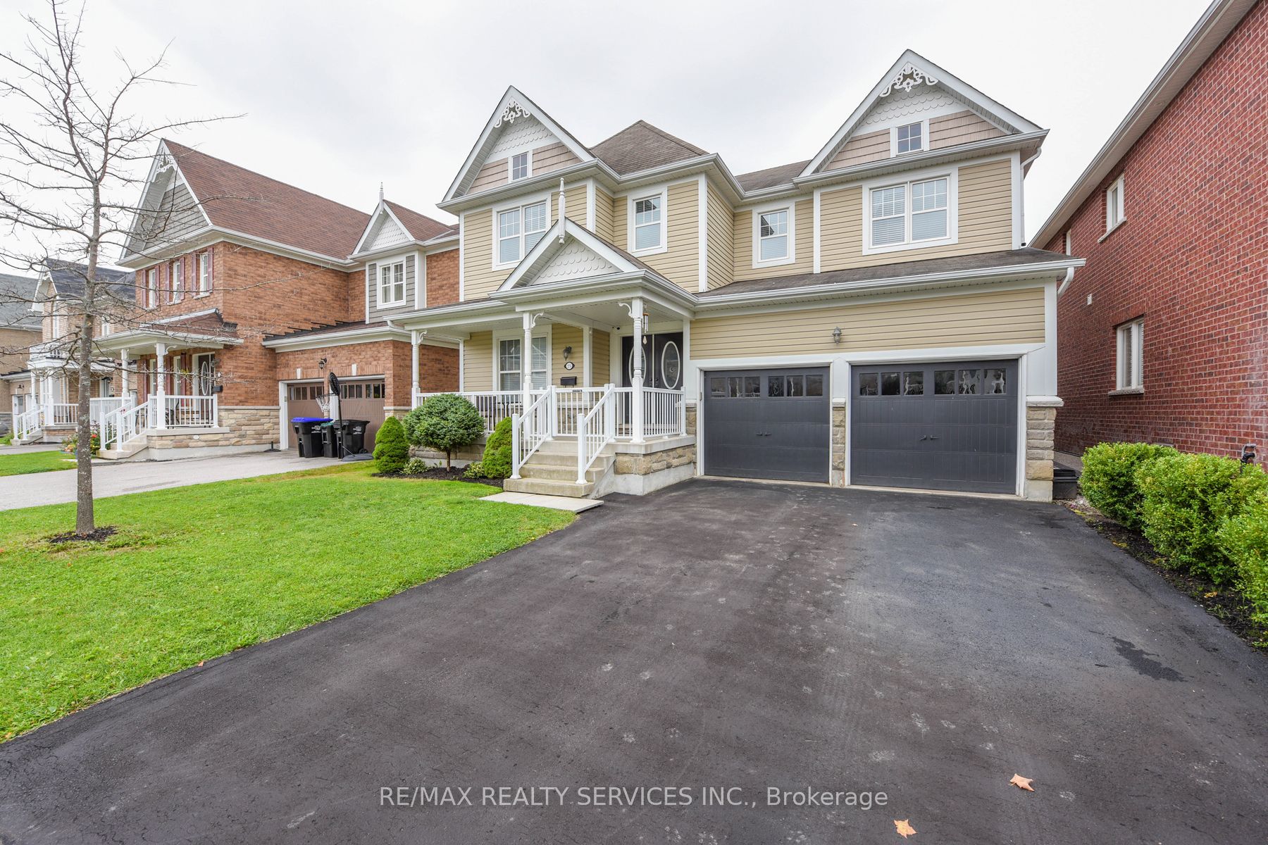25 Swenson St