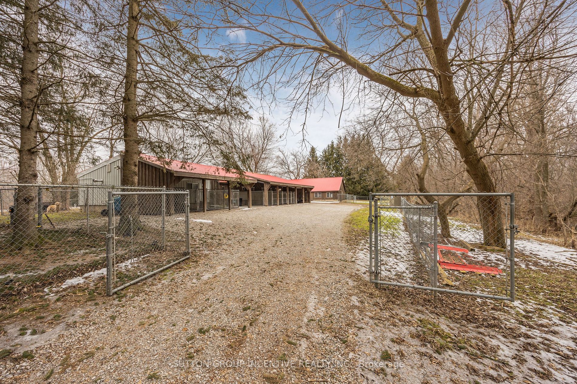 6957 County Road 10