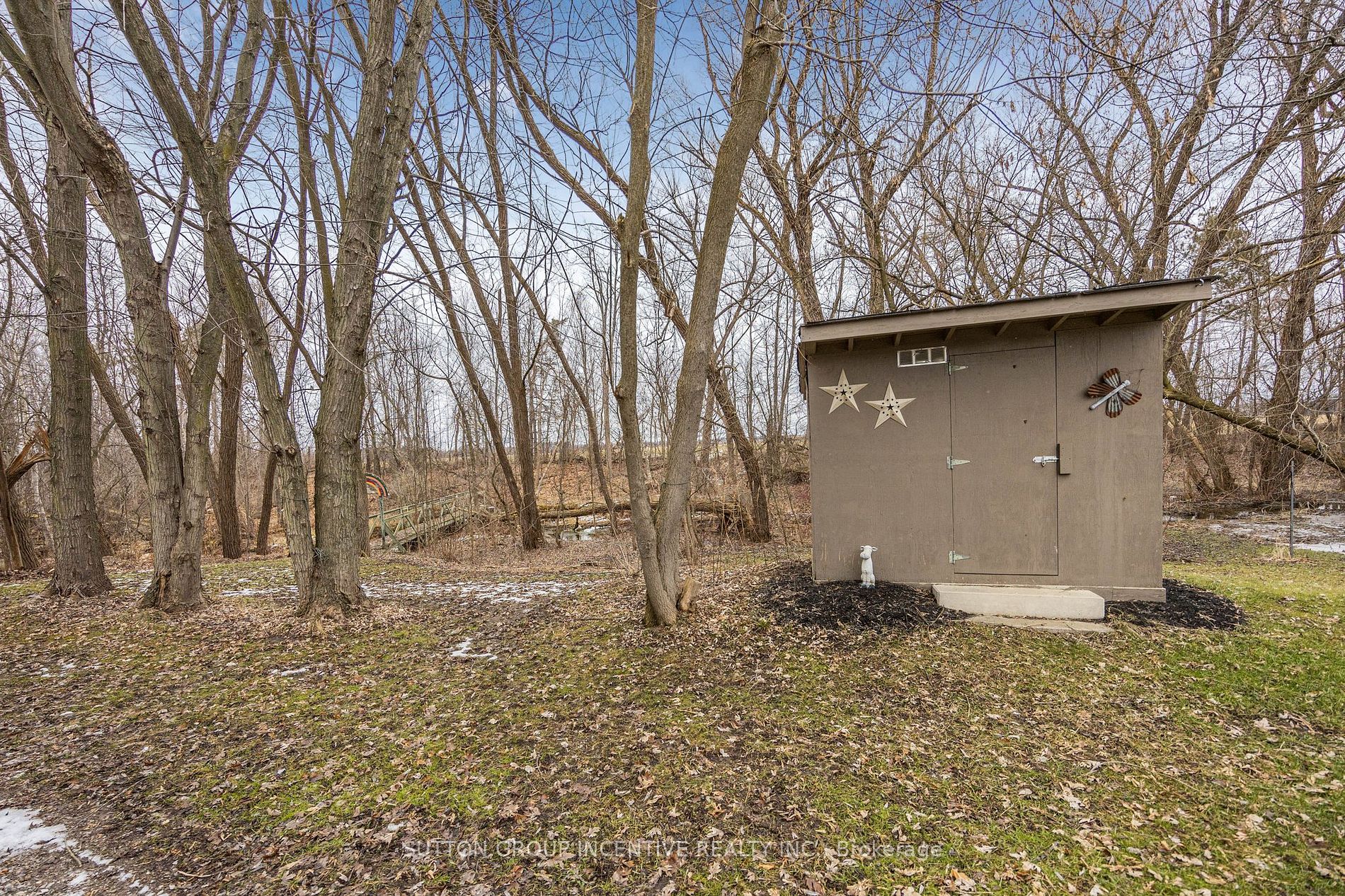 6957 County Road 10