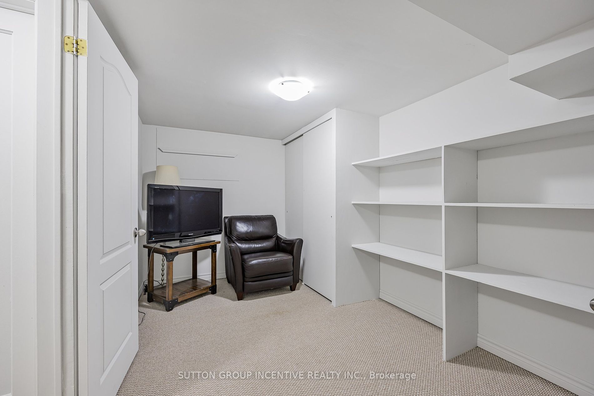 6957 County Road 10