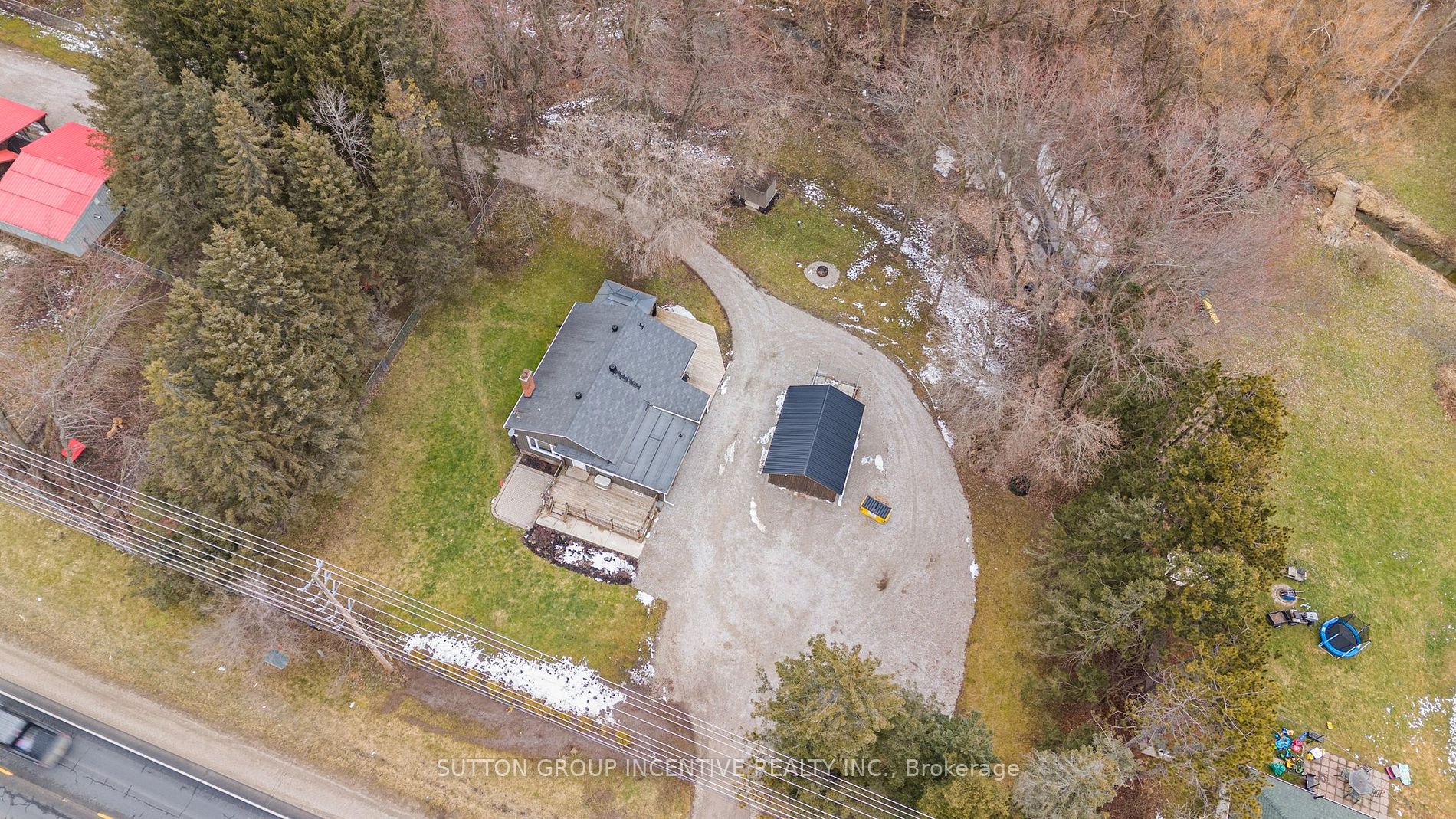 6957 County Road 10