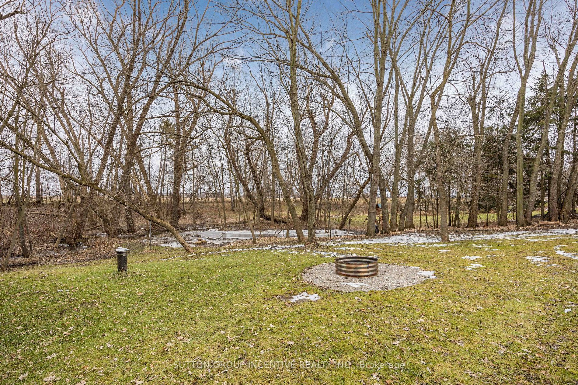 6957 County Road 10