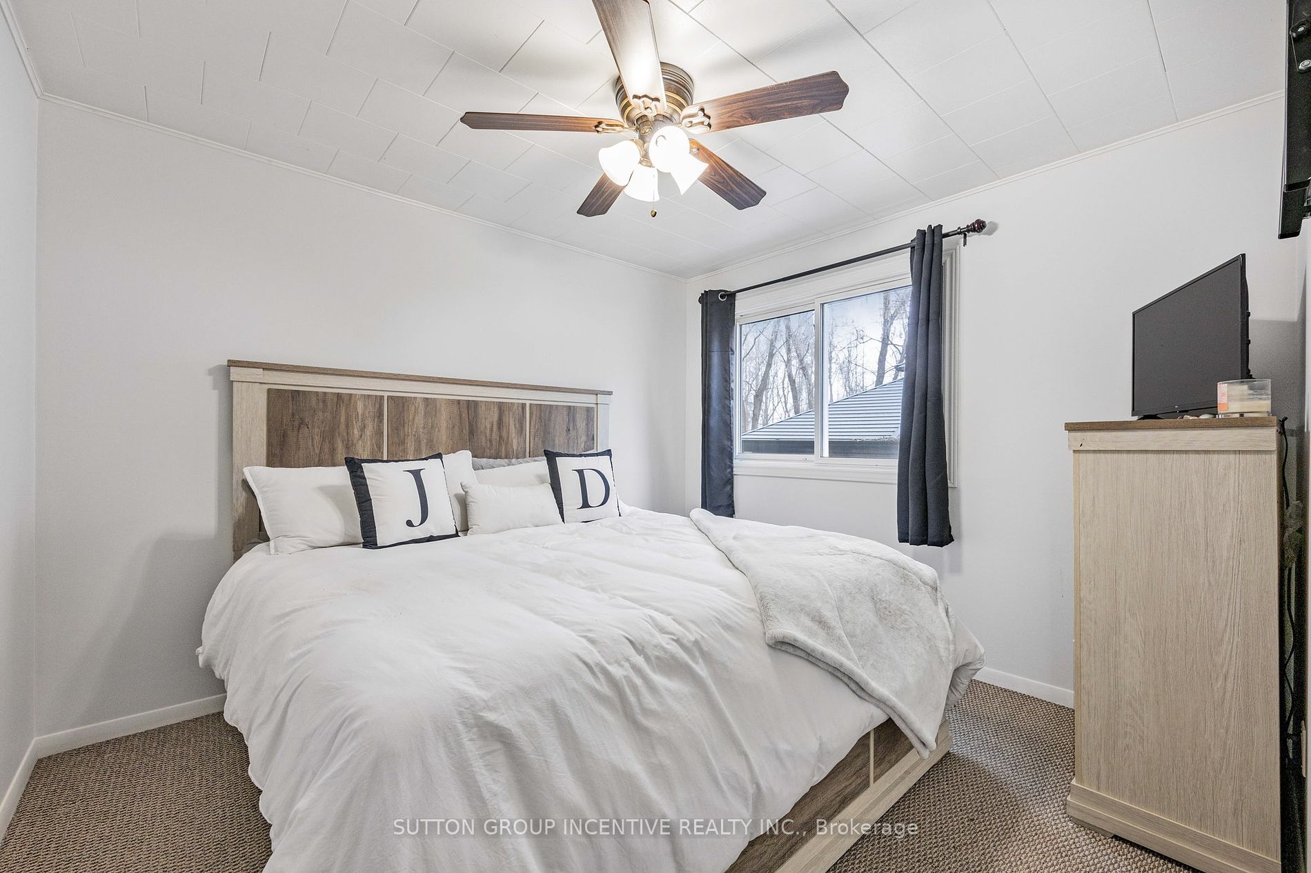 6957 County Road 10