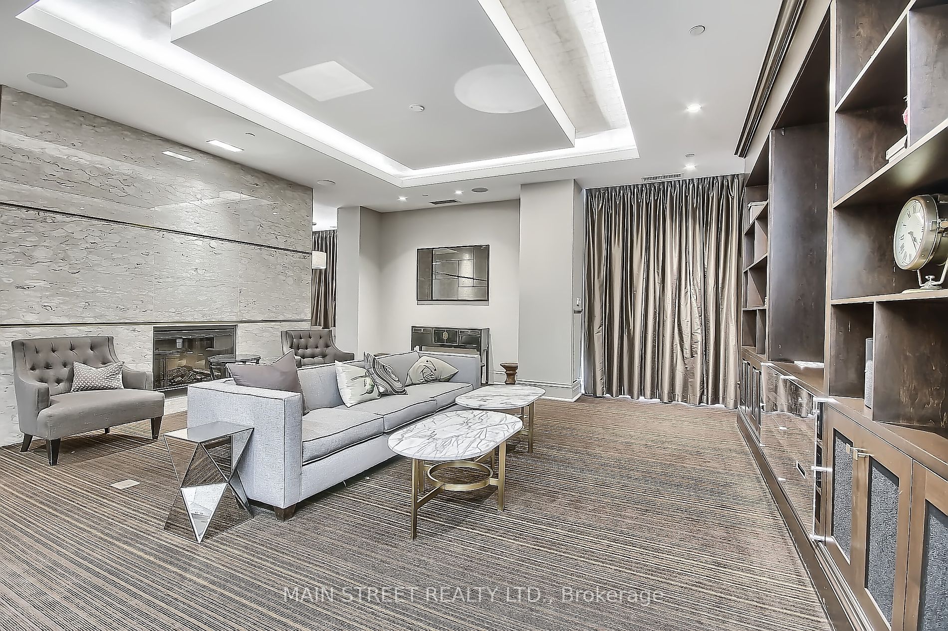 111 Civic Square Gate, #401