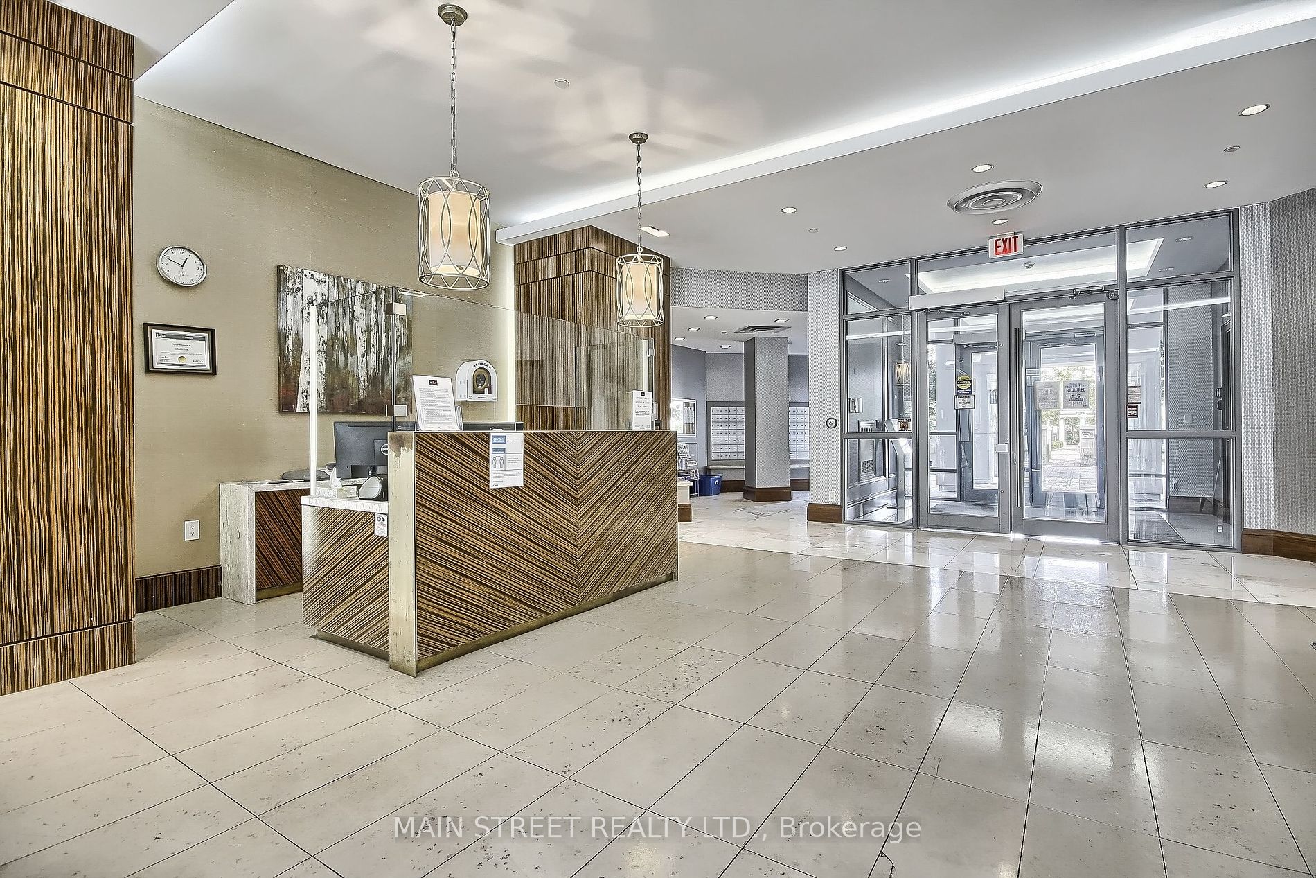 111 Civic Square Gate, #401