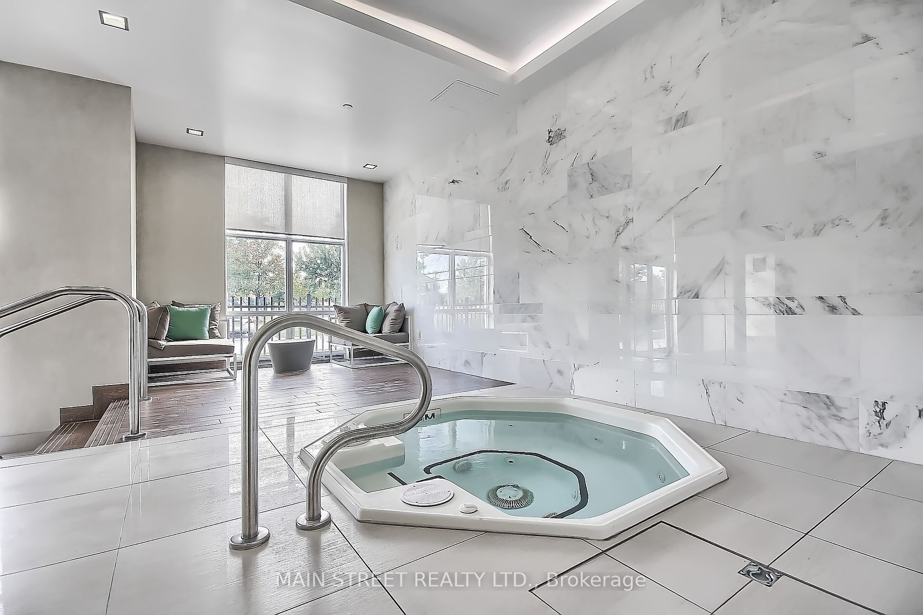 111 Civic Square Gate, #401