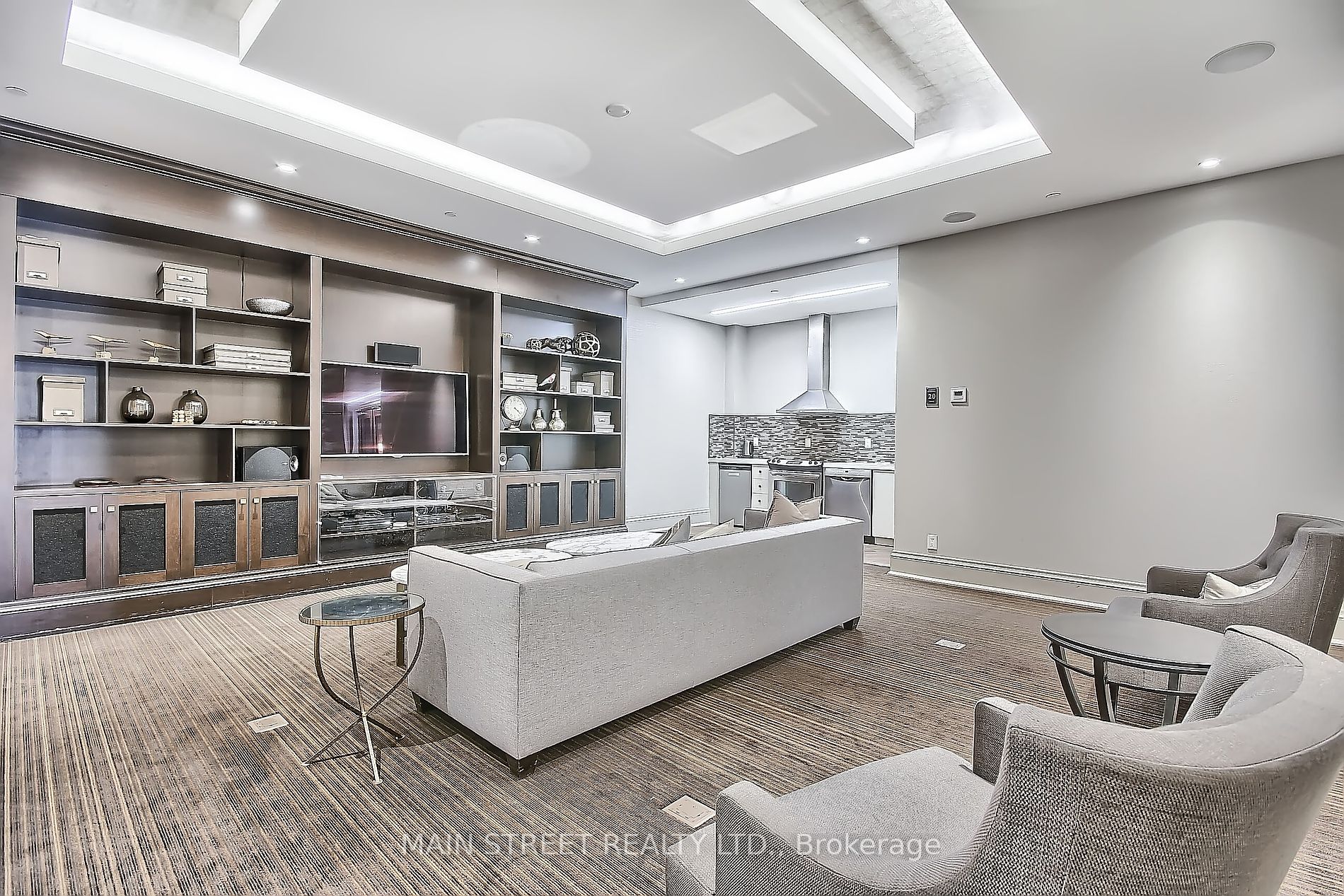 111 Civic Square Gate, #401