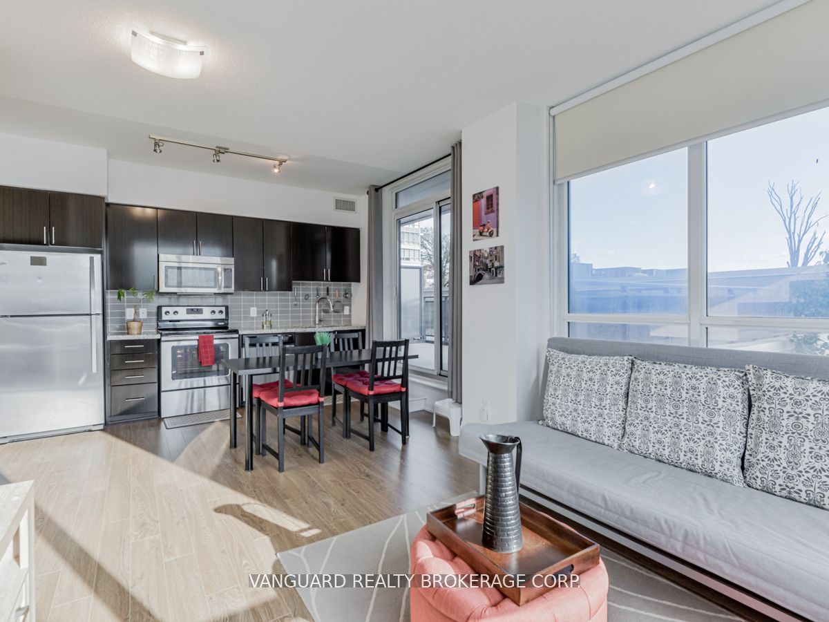 75 North Park Road, #208