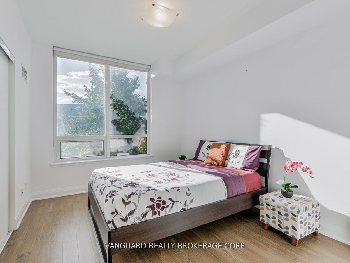 75 North Park Road, #208