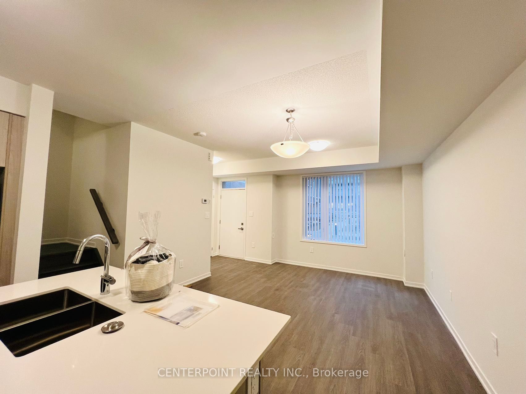 10 Almond Blossom Mews #99