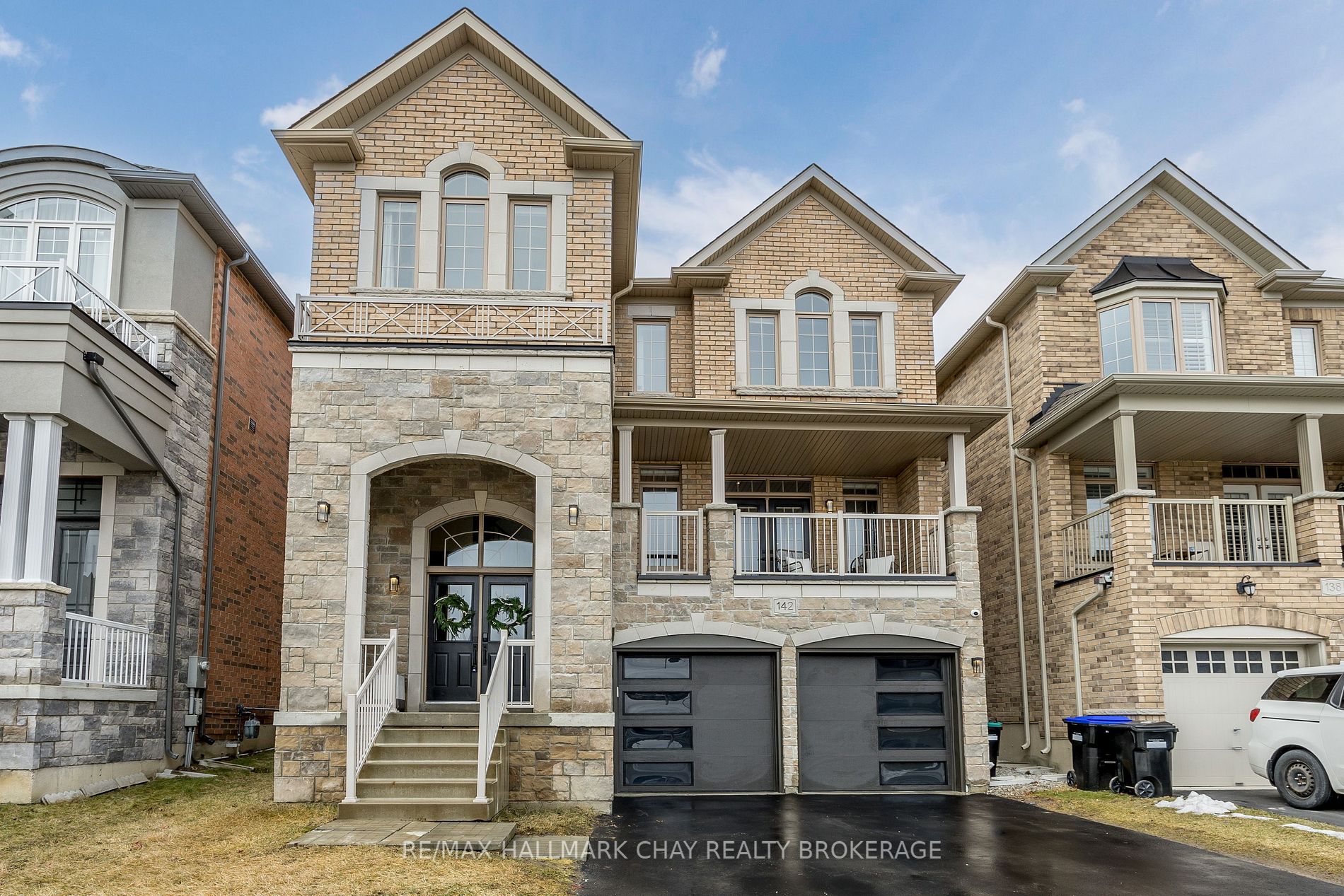 142 Inverness Way