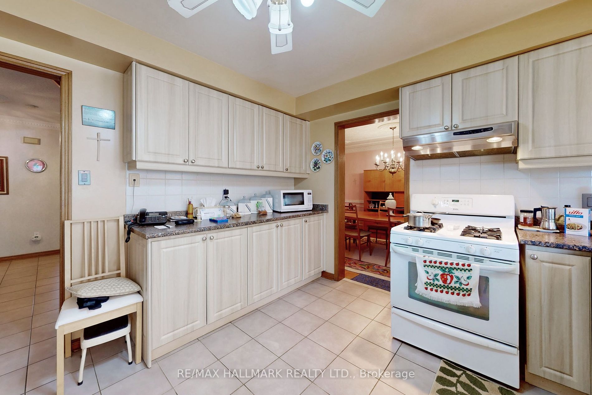 263 Torii St