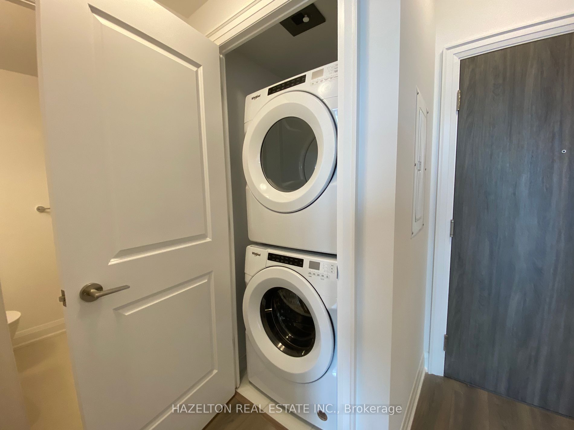10 Gatineau Drive, #610