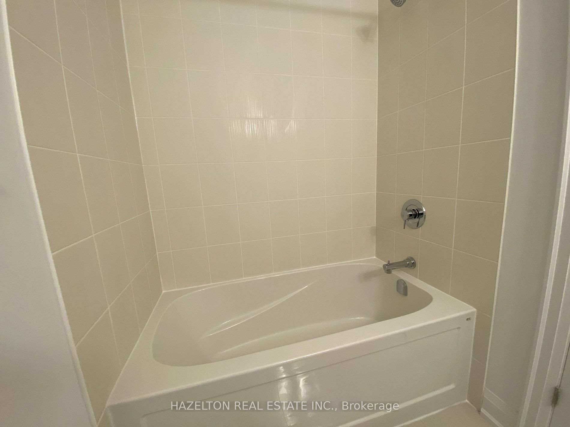10 Gatineau Drive, #610
