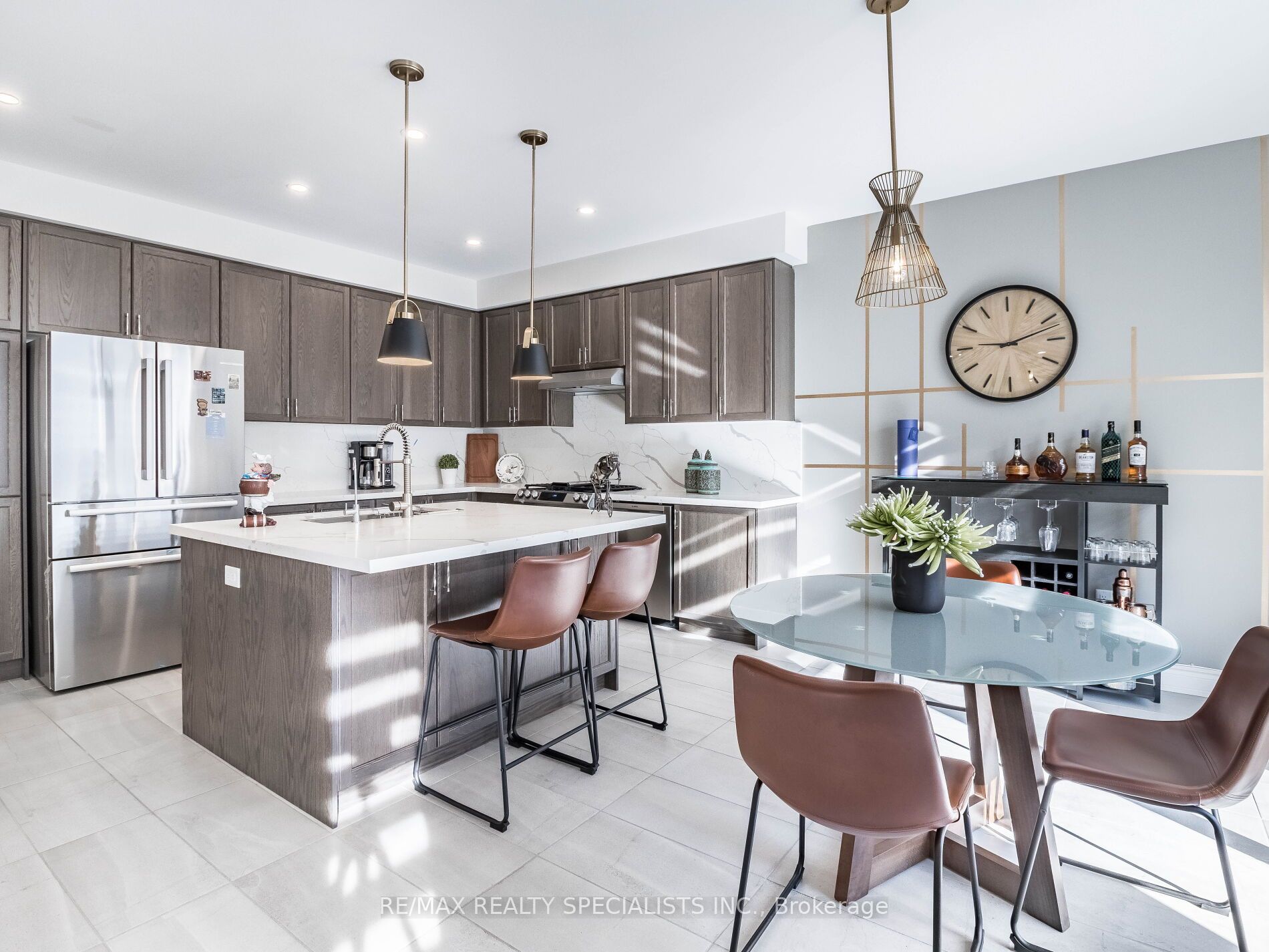 17 Betty May Cres