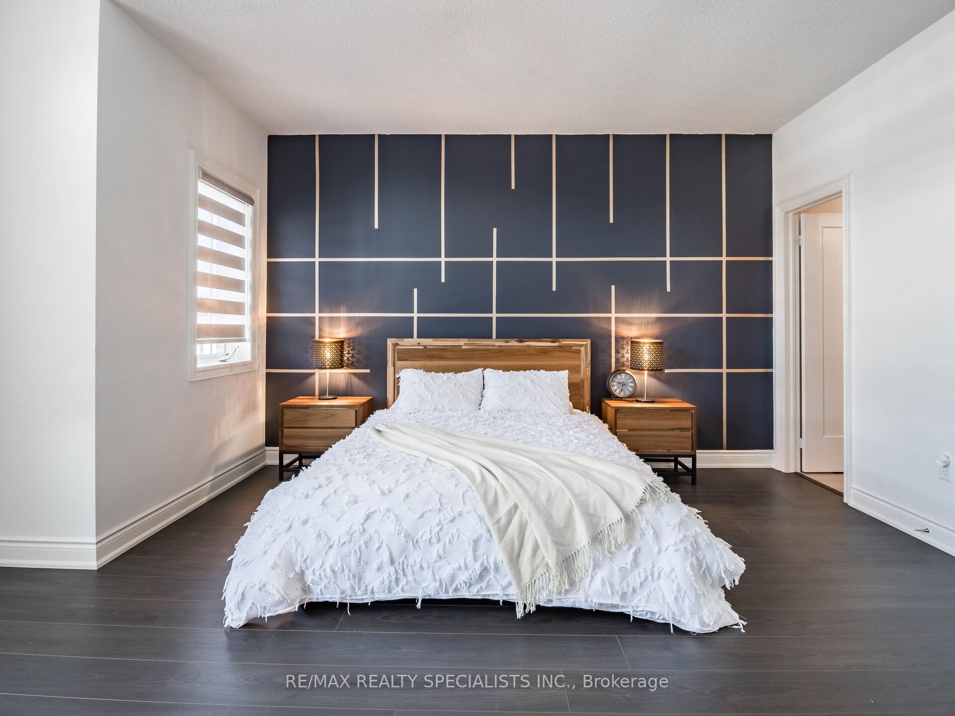 17 Betty May Cres
