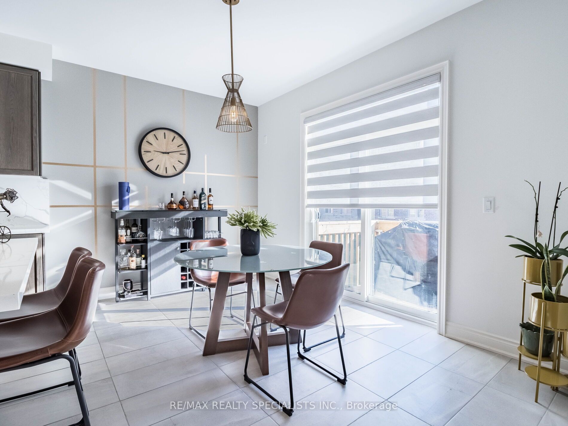 17 Betty May Cres